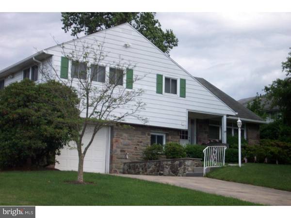 137 CYPRESS DR, Broomall, PA 19008