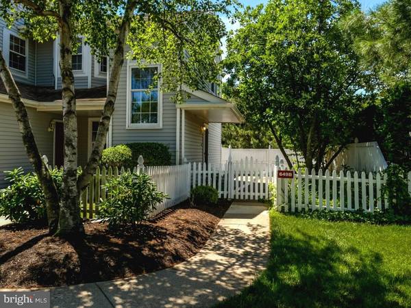 Yardley, PA 19067,649B ROSE HOLLOW DR #649B