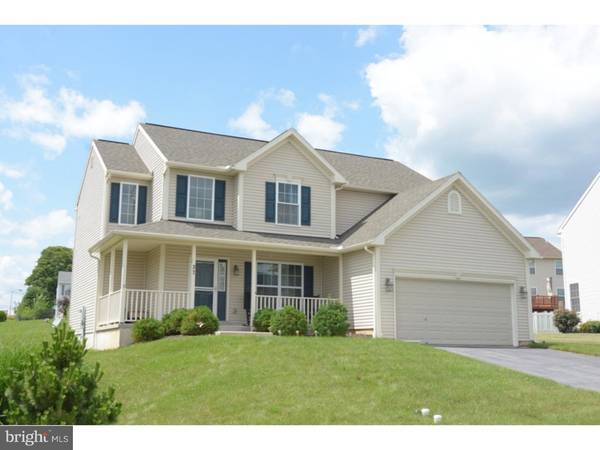 37 VERSAILLES CT, Reading, PA 19605