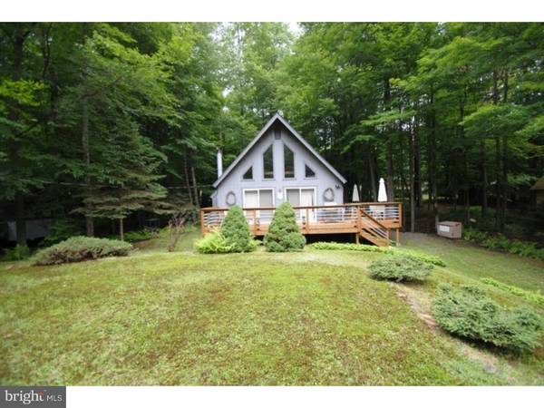 123 OUTER DR, Pocono Lake, PA 18347