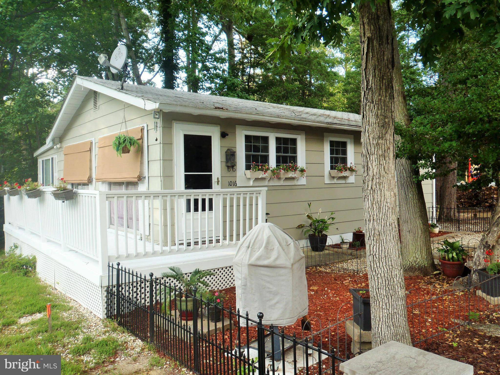 1016 GRINGO LN, Lusby, MD 20657