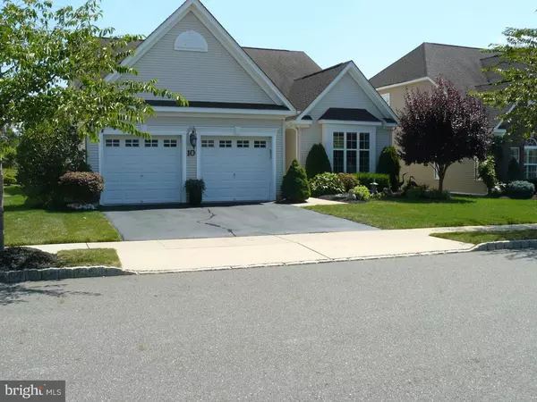 10 PORTOFINO DR, Hamilton, NJ 08691