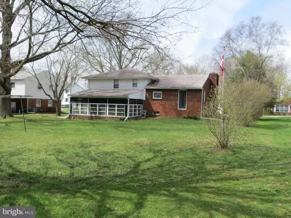 Gibbstown, NJ 08027,76 ADALISA AVE