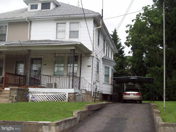 246 S CAROL BLVD, Upper Darby, PA 19082