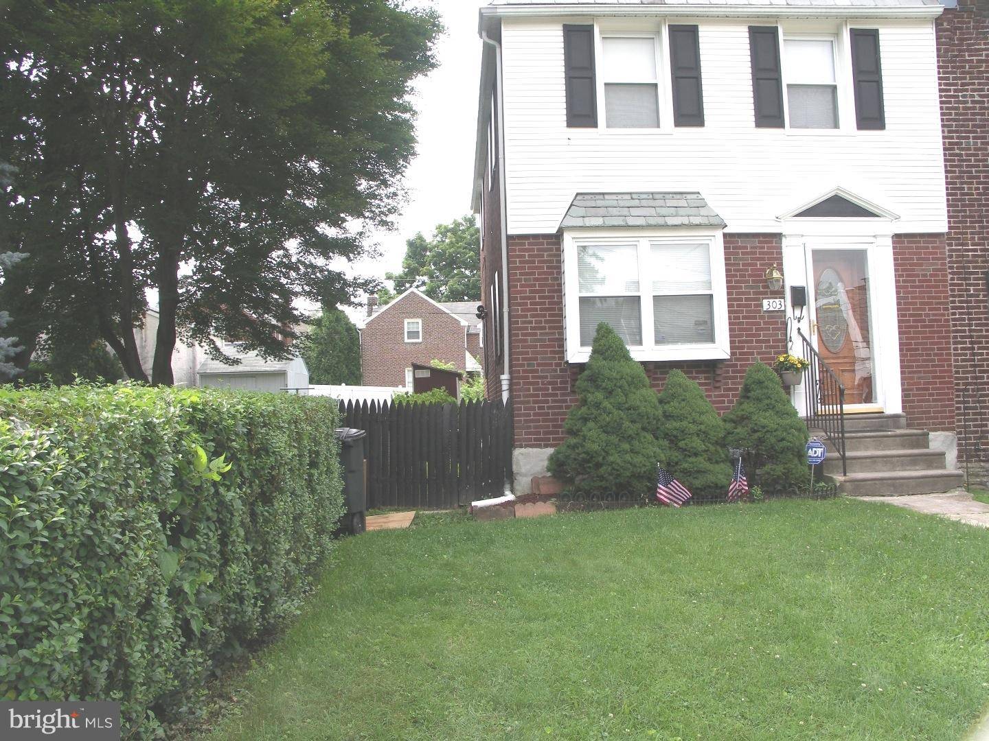 303 HIGHLAND AVE, Upper Darby, PA 19082