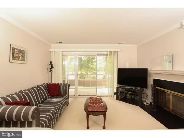 Princeton, NJ 08540,121 COMMONWEALTH CT #7