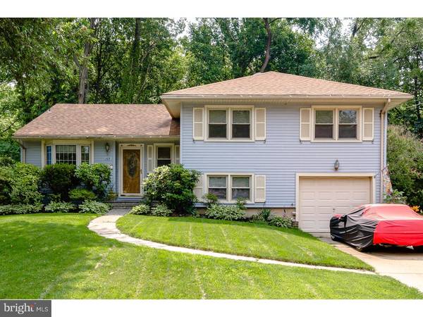 103 KENWOOD DR, Cherry Hill, NJ 08034