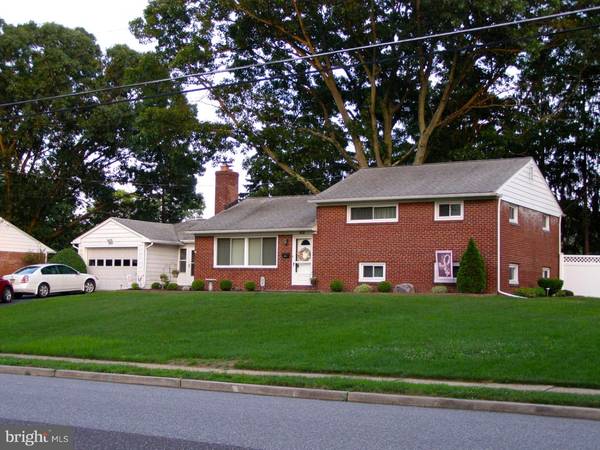 413 WILDWOOD AVE, Pitman, NJ 08071