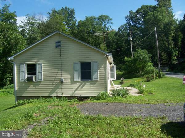 Barto, PA 19504,162 DALE RD