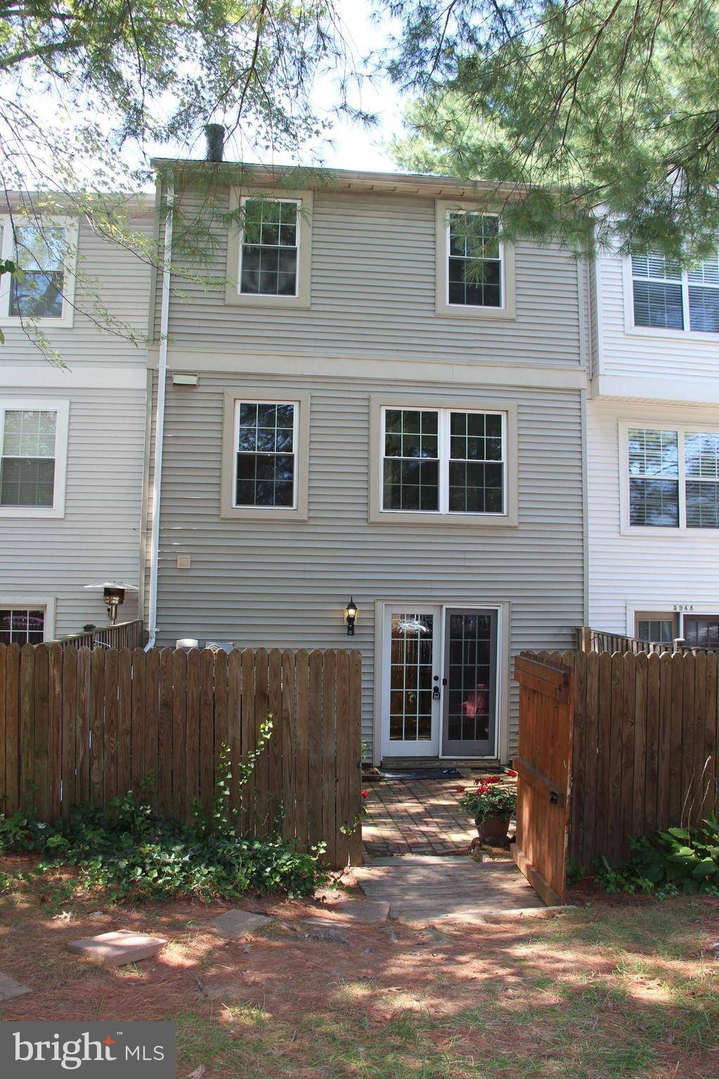 5950 BRIDGETOWN CT #105, Burke, VA 22015