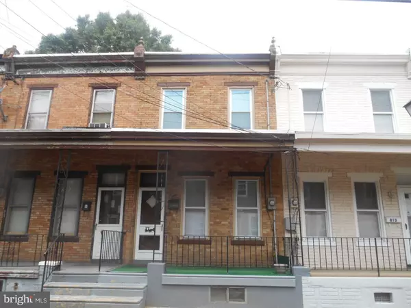 811 CHERRY ST, Camden, NJ 08103