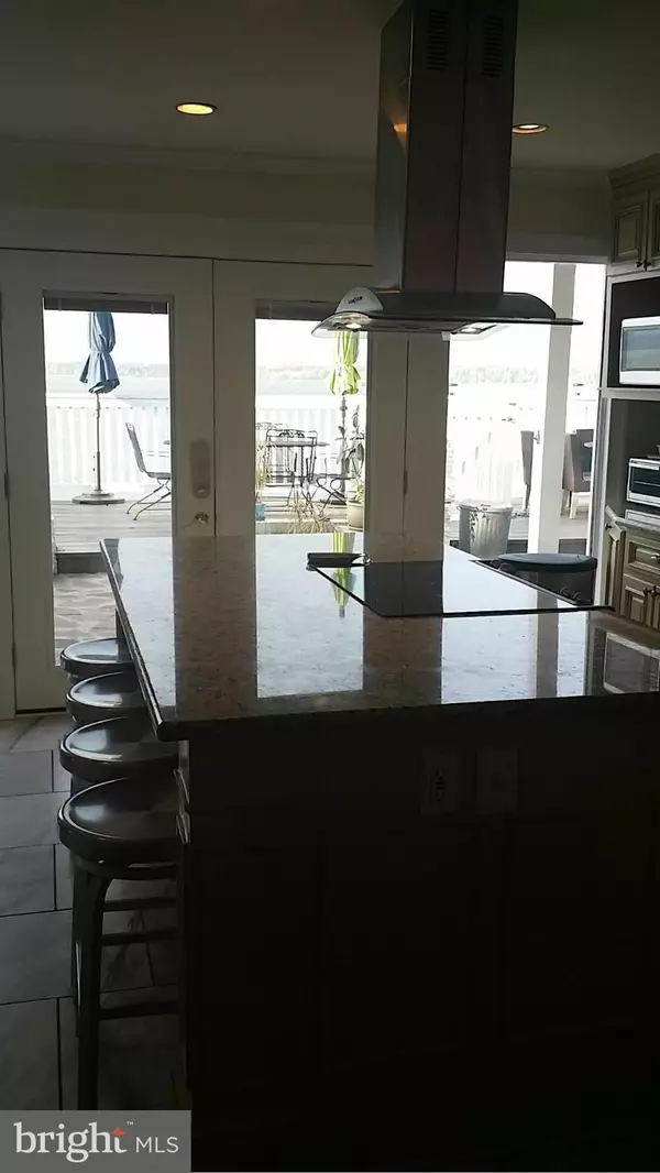 Lorton, VA 22079,5738 MALLOW TRL