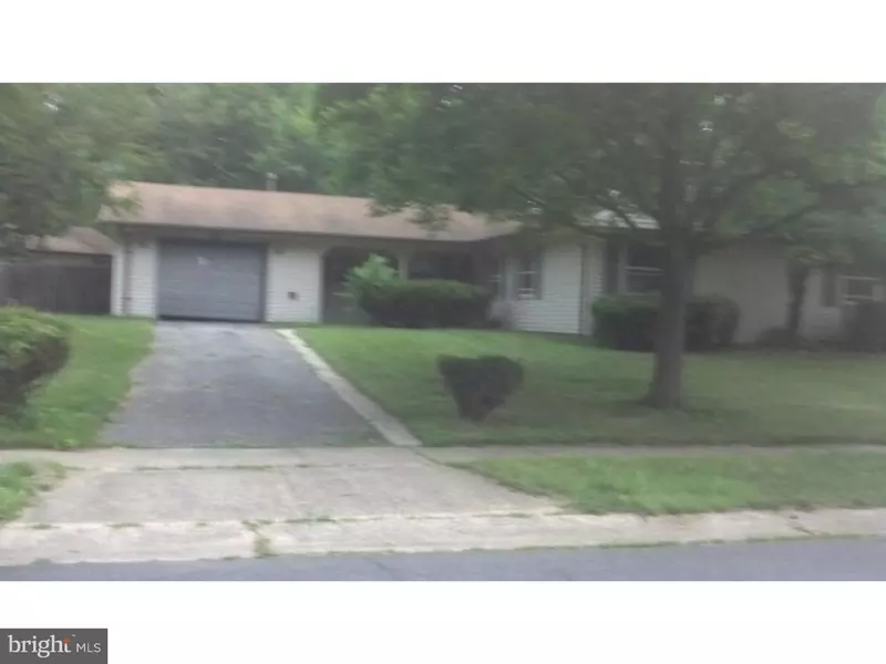 97 TRIANGLE LN, Willingboro, NJ 08046