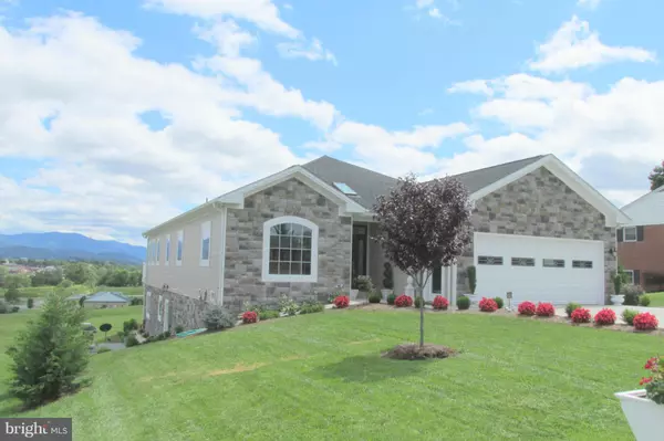 19 WOODLAND PARK DR, Luray, VA 22835