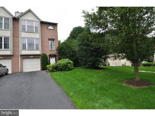 2750 RED OAK CIR, Bethlehem, PA 18017