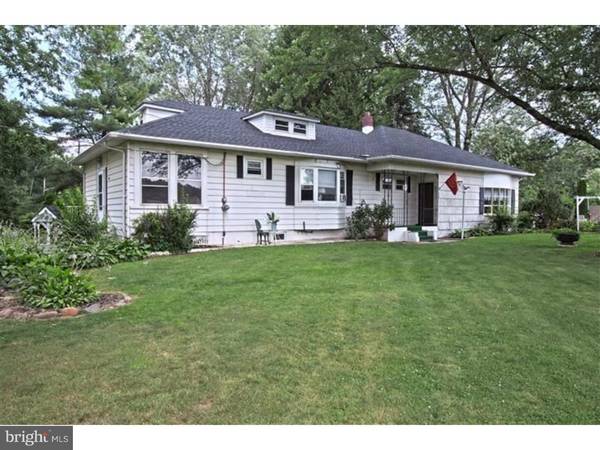 304 SHARON RD, Robbinsville, NJ 08691