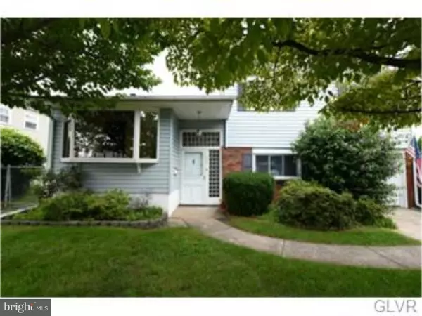1902 WOODMONT DR, Bethlehem, PA 18018