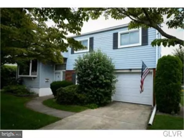 Bethlehem, PA 18018,1902 WOODMONT DR