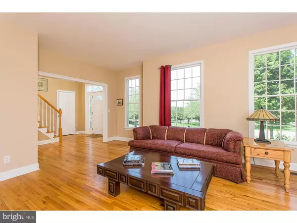 Skillman, NJ 08558,11 HERITAGE HILLS CT