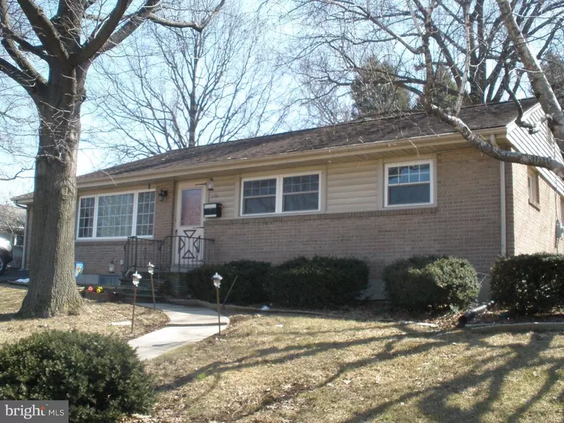 176 MULL AVE, Reading, PA 19608