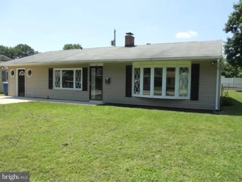 18 KULLEN DR, Newark, DE 19713