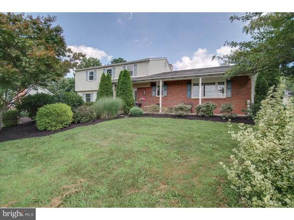 1937 GREEN LANE RD, Lansdale, PA 19446