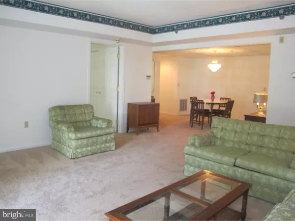 Warminster, PA 18974,3102 CENTENNIAL STA