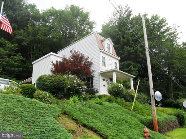 790 CRESSONA RD, Pottsville, PA 17901