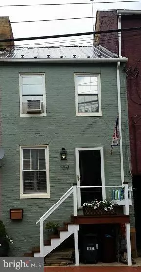 Cumberland, MD 21502,109 DECATUR ST