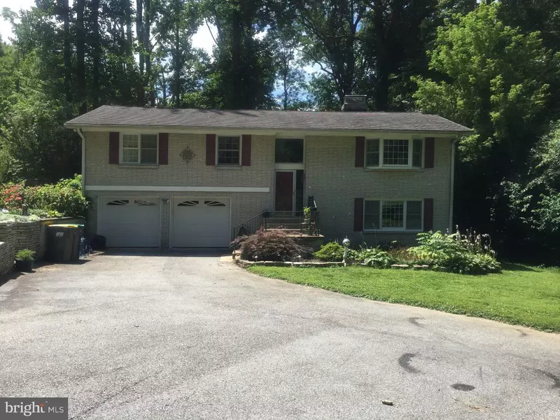 17 ASH TREE LN, Hockessin, DE 19707