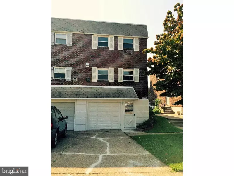 10229 SELMER PLZ, Philadelphia, PA 19116