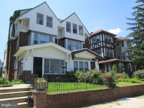 6236 CARPENTER ST, Philadelphia, PA 19143