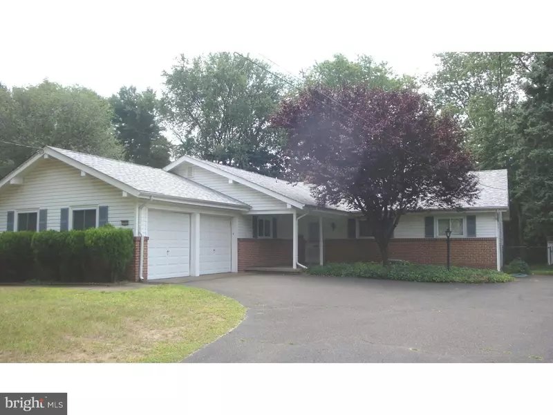 1571 WYNWOOD DR, Cinnaminson, NJ 08077