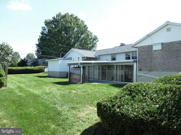 Wyomissing, PA 19610,2405 PROVINCE RD