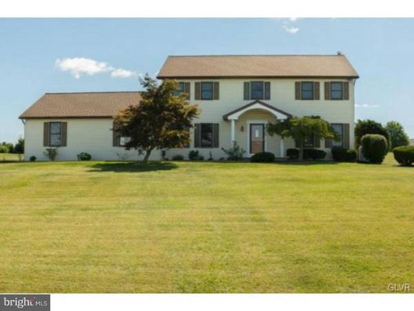 2135 HAYFIELD CT, Fogelsville, PA 18051