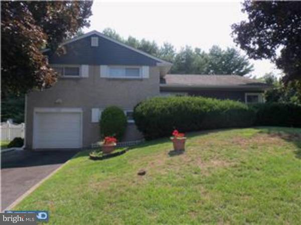 115 PARKVIEW DR, Springfield, PA 19064