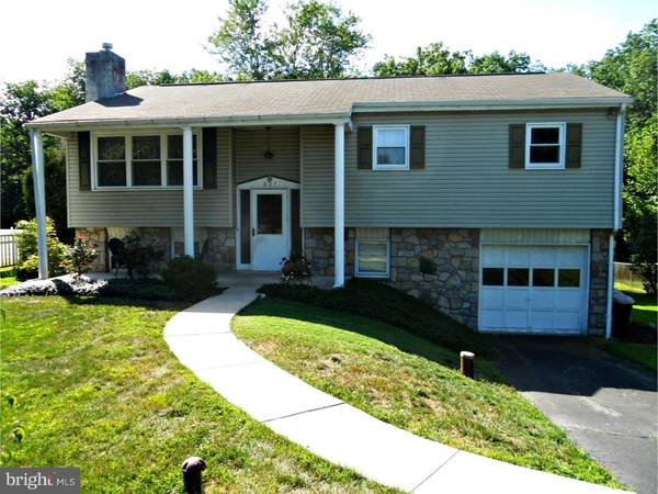 Pottstown, PA 19464,807 RIVENDELL LN