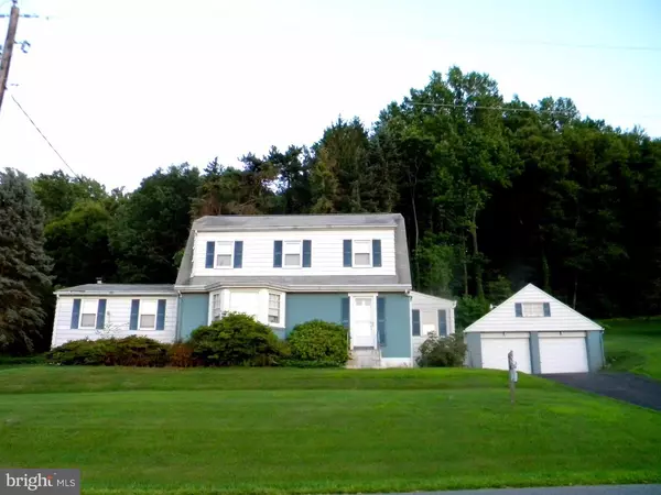 45 BALLEK RD, Riegelsville, PA 18077