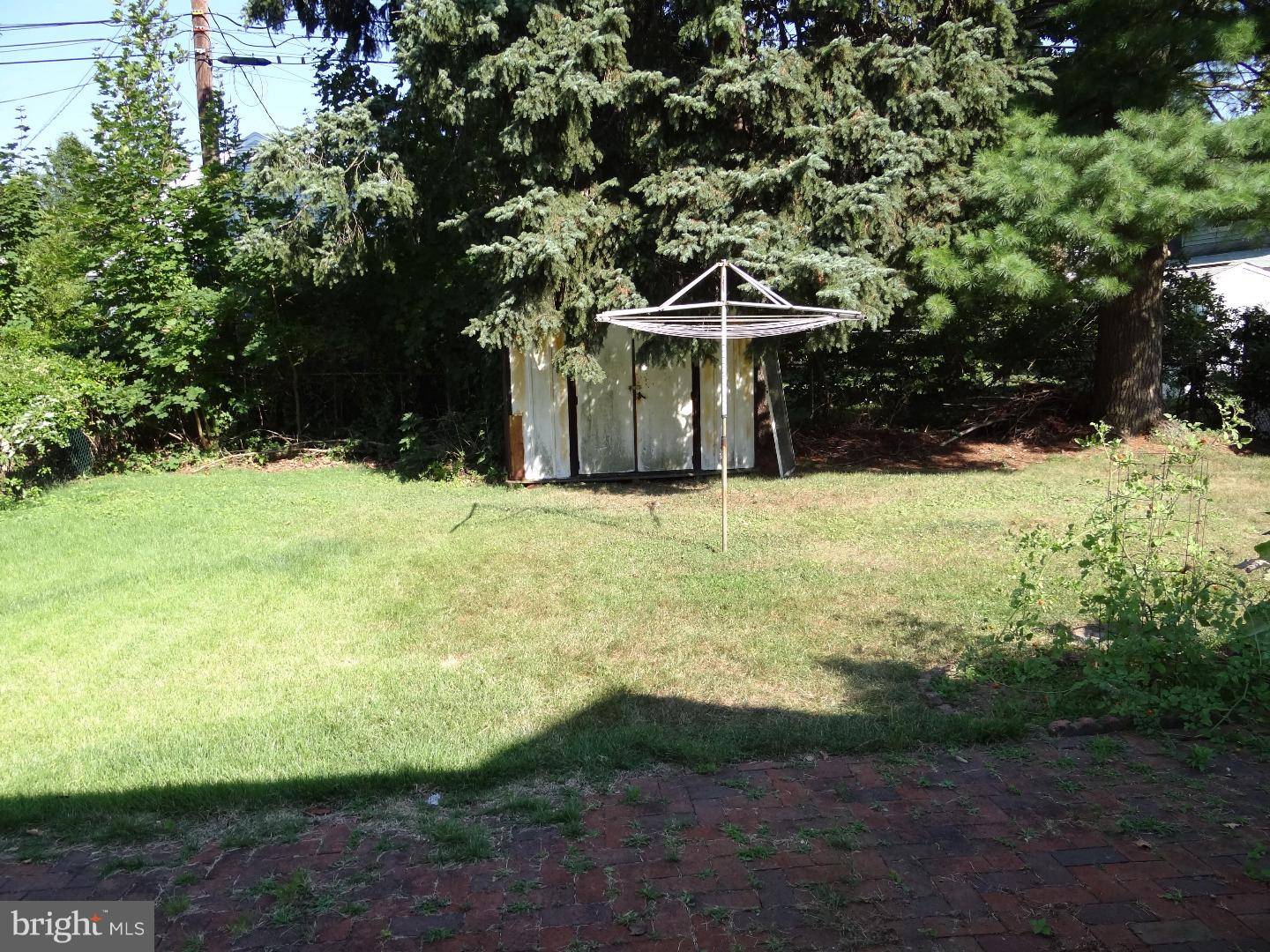 18049, PA 18049,914 BUTTONWOOD ST