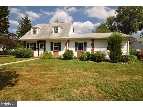 2316 MOLE RD, Secane, PA 19018