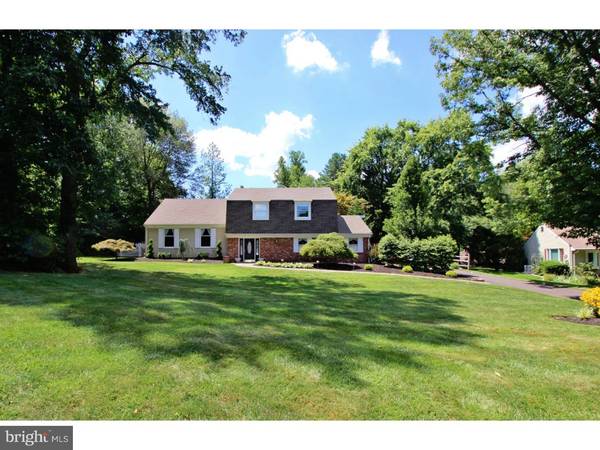 37 CARRIAGE HOUSE DR, Holland, PA 18966