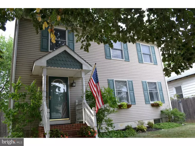 113 ELIZABETH ST, Bordentown, NJ 08505