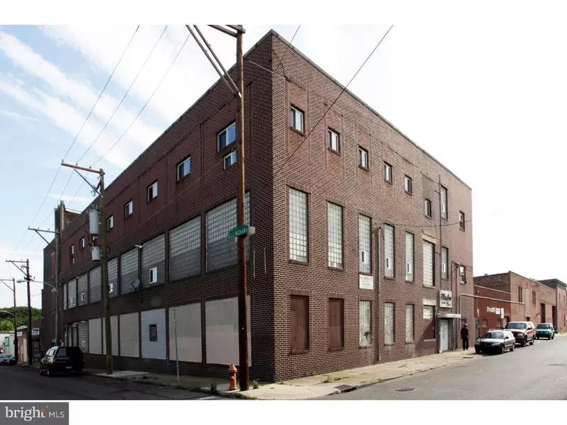 2127 GILLINGHAM ST, Philadelphia, PA 19124