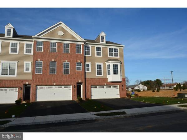 232 SADDLEBROOK DR, Bensalem, PA 19020