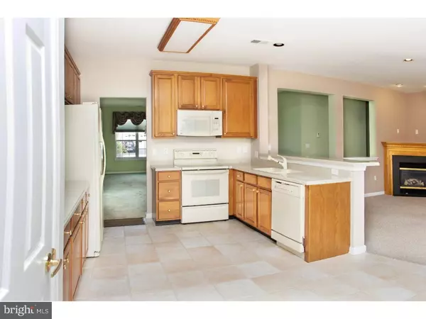 Columbus, NJ 08022,28 BARBARY LN