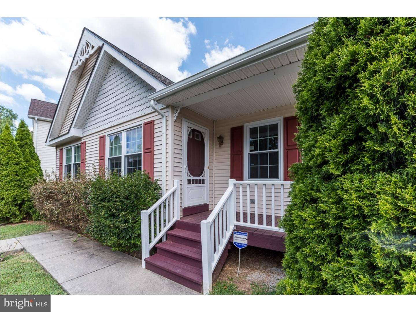 4108 YORKTOWN DR, Boothwyn, PA 19061