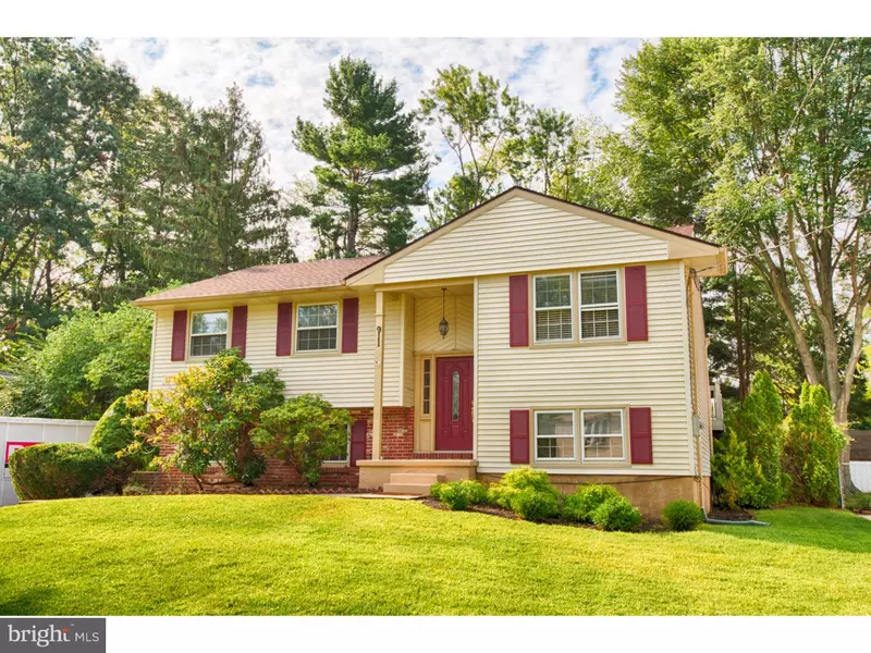 911 DELAND AVE, Cherry Hill, NJ 08034