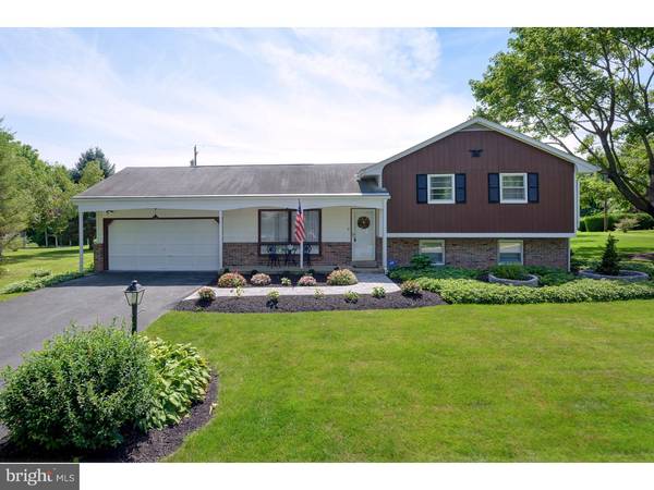 20 MAST RD, Oley, PA 19547