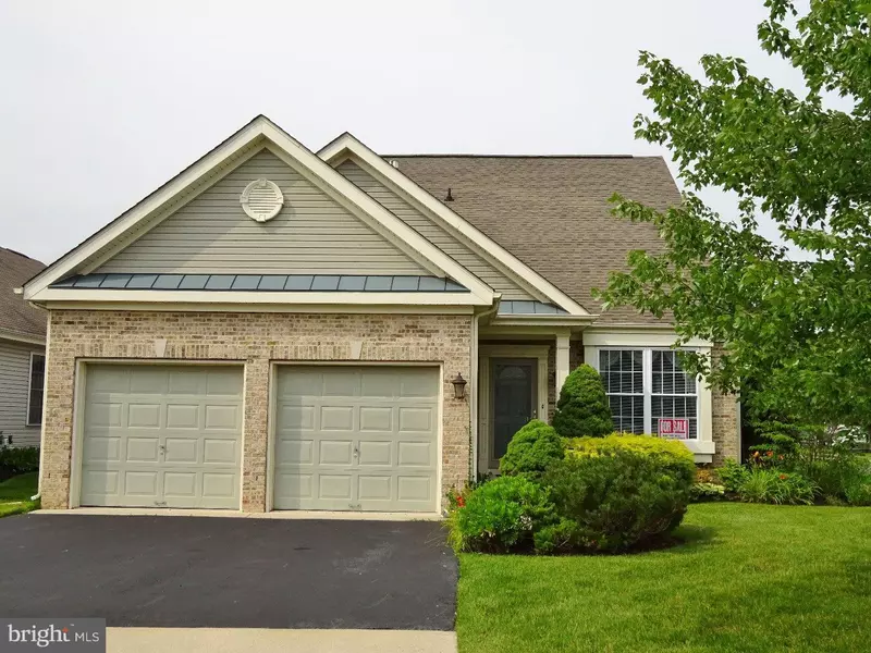 129 STONEHAVEN LN, Hainesport, NJ 08036