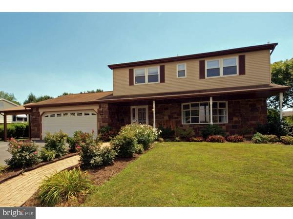 2950 SEQUOIA DR, Macungie, PA 18062